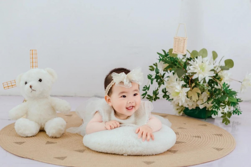 阿克苏宝宝三个月翻身 阿克苏宝宝三个月翻身